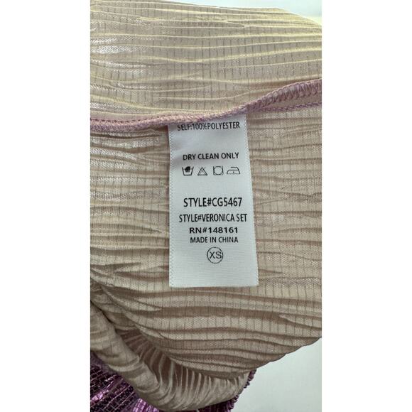 Buddy Love Veronica Textured Shorts Pink Metallic Womens XS New - Picture 8 of 8